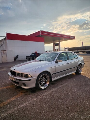 BMW 525 2002, 353,000 km - 2.5 l - Bakı