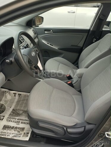 Hyundai Accent 2017, 172,200 km - 1.6 l - Bakı