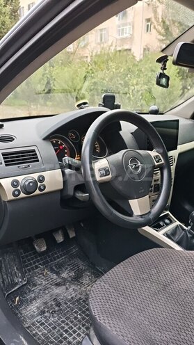 Opel Astra 2007, 350,000 km - 1.4 l - Sumqayıt
