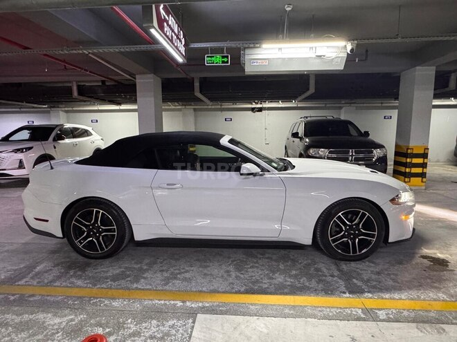 Ford Mustang 2018, 95,000 km - 2.3 л - Bakı