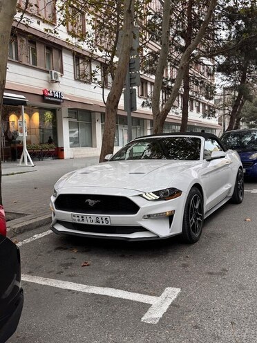 Ford Mustang 2018, 95,000 km - 2.3 л - Bakı