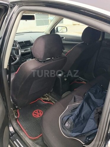 Volkswagen Passat 2002, 290,000 km - 1.8 л - Bakı