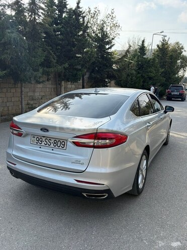 Ford Fusion (North America) 2018, 210,000 km - 2.0 л - Bakı