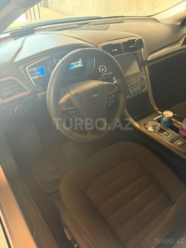 Ford Fusion (North America) 2018, 210,000 km - 2.0 л - Bakı
