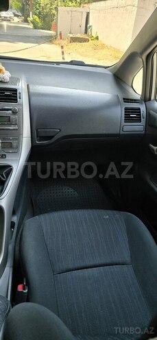 Toyota Auris 2008, 234,000 km - 1.4 л - Bakı