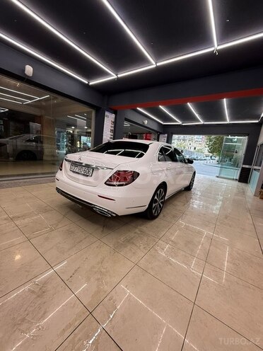 Mercedes E 220 d 2019, 120,000 km - 2.0 l - Bakı