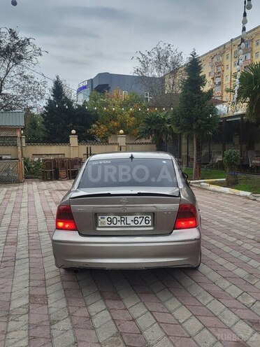 Opel Vectra 1999, 249,000 km - 1.8 l - Sumqayıt