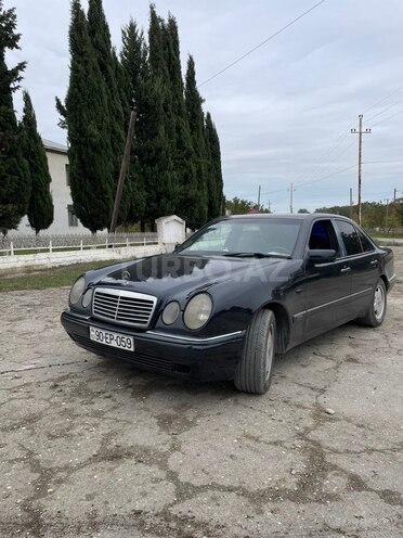 Mercedes E 320 1996, 325,255 km - 3.2 l - Xaçmaz
