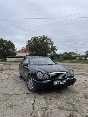 Mercedes E 320 1996, 325,255 km - 3.2 l - Xaçmaz