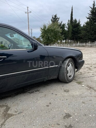 Mercedes E 320 1996, 325,255 km - 3.2 l - Xaçmaz