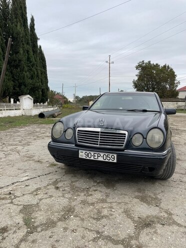Mercedes E 320 1996, 325,255 km - 3.2 l - Xaçmaz