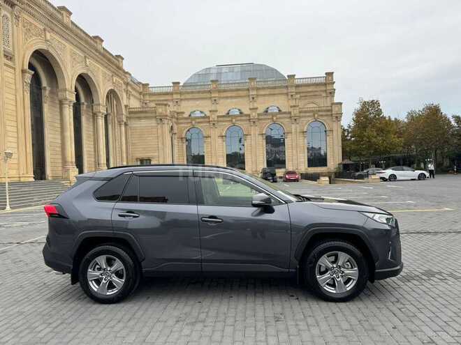 Toyota RAV4 2023, 50,000 km - 2.5 l - Bakı