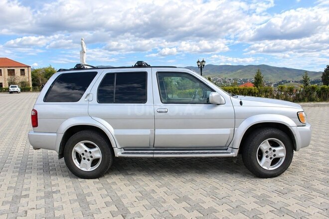 Infiniti QX4 2002, 306,000 km - 3.5 l - Gədəbəy