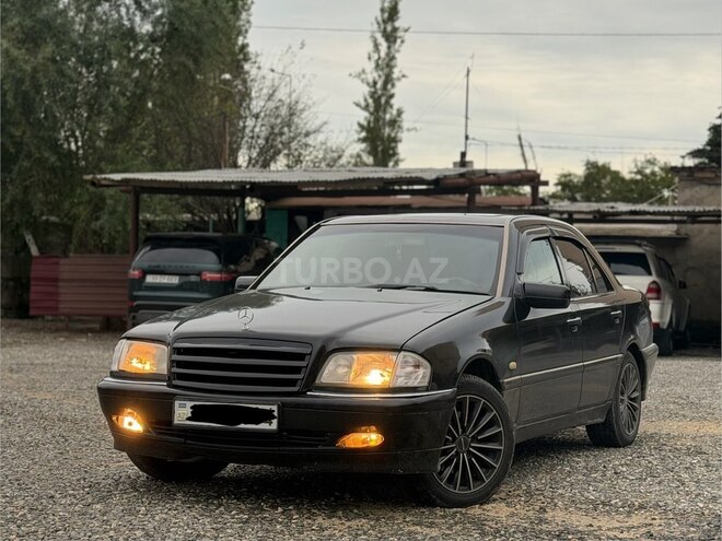 Mercedes C 220 1997, 220,000 km - 2.2 l - Bakı