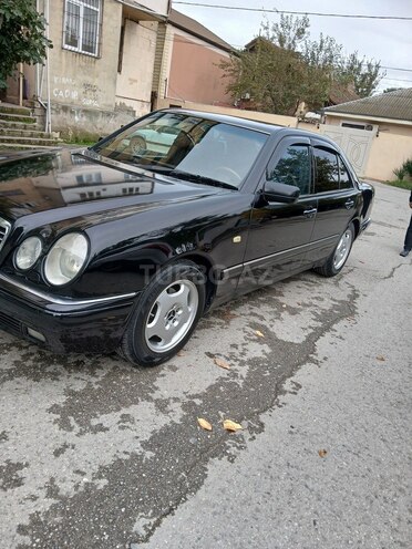 Mercedes E 240 1998, 340,567 km - 2.4 l - Bakı