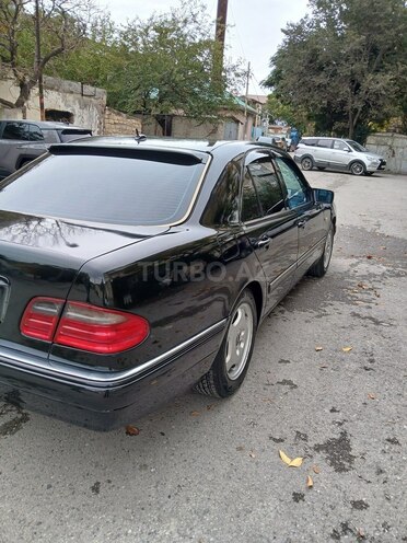 Mercedes E 240 1998, 340,567 km - 2.4 l - Bakı