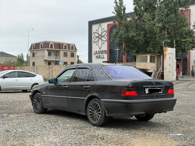 Mercedes C 220 1997, 220,000 km - 2.2 l - Bakı