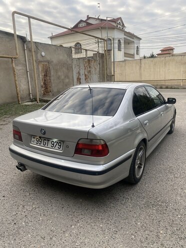 BMW 530 2002, 435,000 km - 3.0 л - Bakı