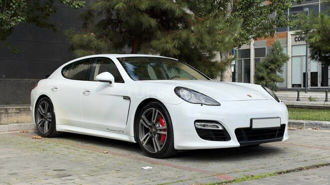 Porsche Panamera GTS 2012, 85,000 km - 4.8 l - Bakı