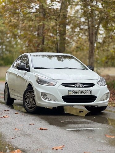 Hyundai Accent 2013, 234,650 km - 1.6 л - Göyçay