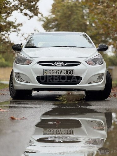 Hyundai Accent 2013, 234,650 km - 1.6 л - Göyçay