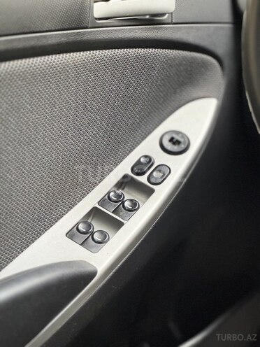 Hyundai Accent 2013, 234,650 km - 1.6 л - Göyçay