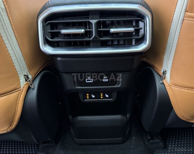 Jetour T2 2025, 28,300 km - 2.0 л - Bakı