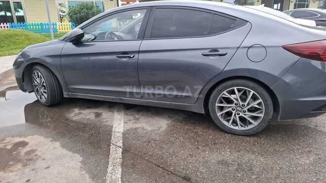 Hyundai Avante 2018, 182,989 km - 1.6 l - Bakı