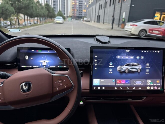 Changan  2025, 14,000 km - 1.5 l - Bakı