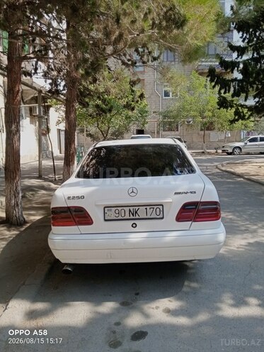 Mercedes E 250 1995, 250,000 km - 2.5 l - Sumqayıt