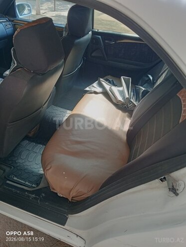 Mercedes E 250 1995, 250,000 km - 2.5 l - Sumqayıt