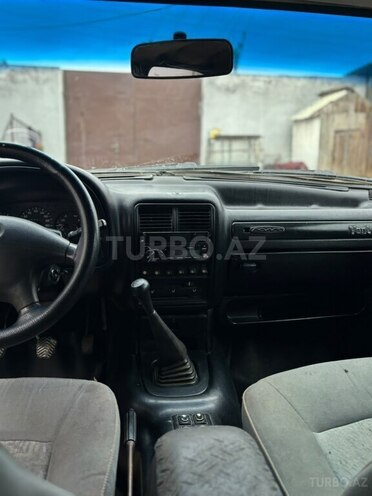GAZ 3105 1996, 258,000 km - 3.4 l - Şirvan