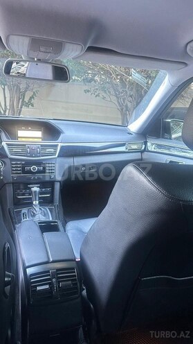 Mercedes E 200 2010, 271,000 km - 1.8 л - Bakı