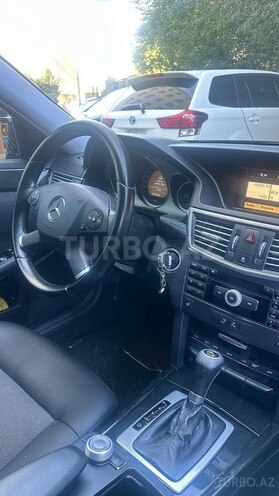 Mercedes E 200 2010, 271,000 km - 1.8 л - Bakı
