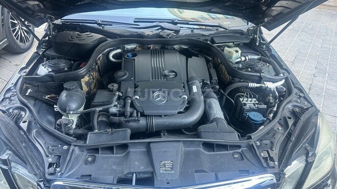 Mercedes E 200 2010, 271,000 km - 1.8 л - Bakı