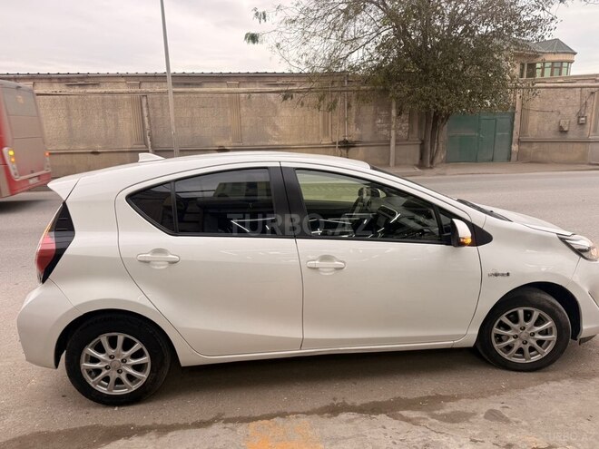 Toyota Aqua 2017, 191,000 km - 1.5 l - Bakı