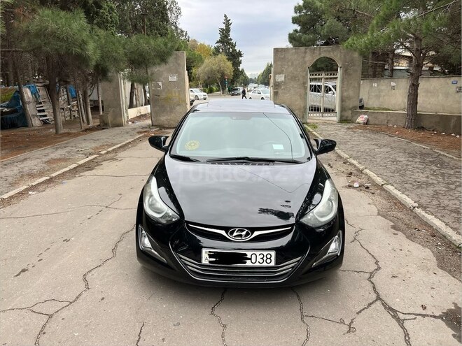 Hyundai Elantra 2015, 218,000 km - 1.8 l - Bakı