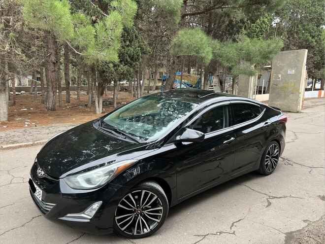 Hyundai Elantra 2015, 218,000 km - 1.8 l - Bakı