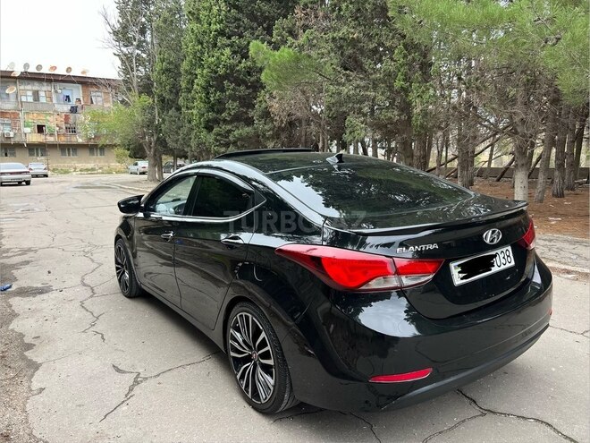 Hyundai Elantra 2015, 218,000 km - 1.8 l - Bakı