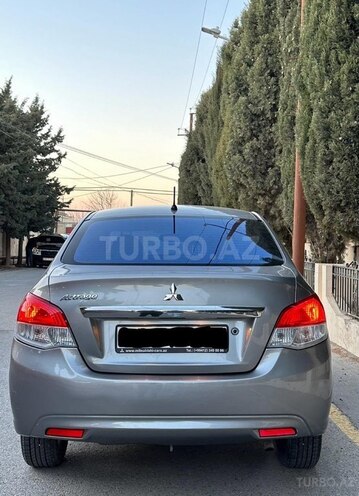 Mitsubishi Attrage 2015, 210,000 km - 1.2 l - Bakı