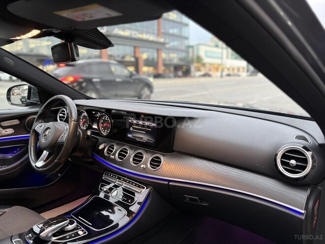 Mercedes E 250 2017, 153,472 km - 2.0 l - Bakı
