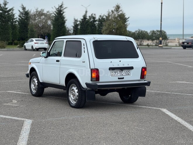 LADA (VAZ) Niva 2015, 214,000 km - 1.7 l - Sumqayıt