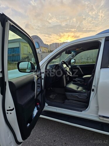 Toyota Land Cruiser Prado 2009, 259,700 km - 2.7 l - Bakı