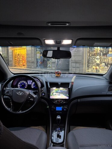 Hyundai Accent 2011, 346,000 km - 1.6 l - Bakı