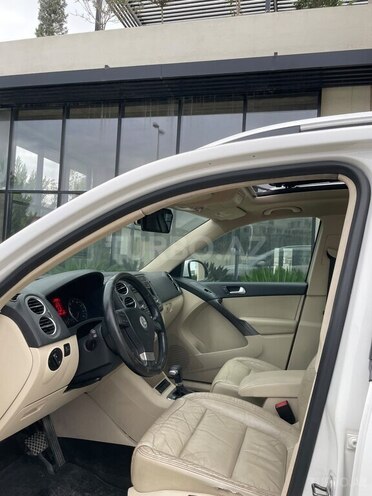 Volkswagen Tiguan 2009, 215,000 km - 2.0 л - Bakı