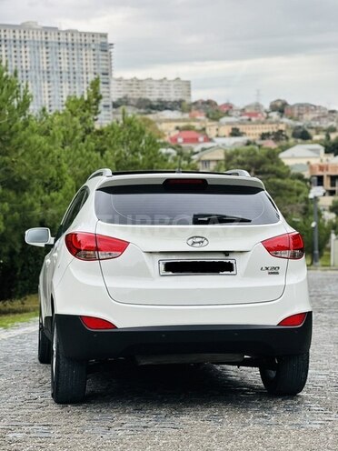 Hyundai ix35 2012, 240,000 km - 2.0 л - Bakı