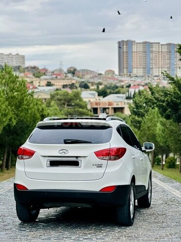 Hyundai ix35 2012, 240,000 km - 2.0 л - Bakı