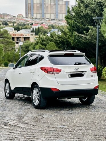 Hyundai ix35 2012, 240,000 km - 2.0 л - Bakı