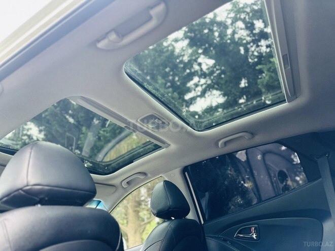 Hyundai ix35 2012, 240,000 km - 2.0 л - Bakı