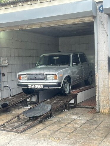 LADA (VAZ) 2107 2010, 200,000 km - 1.6 л - Bakı